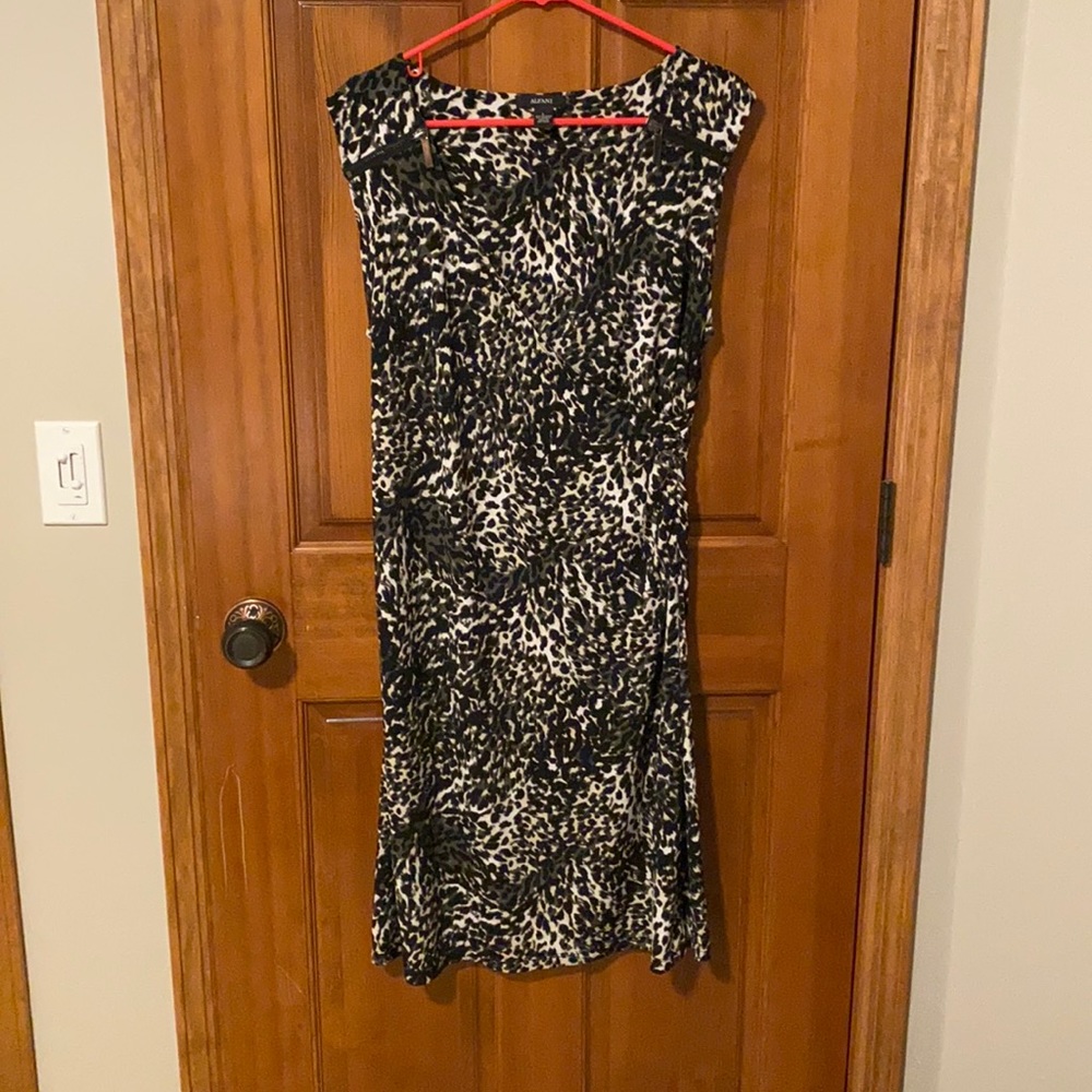 Strapless dress